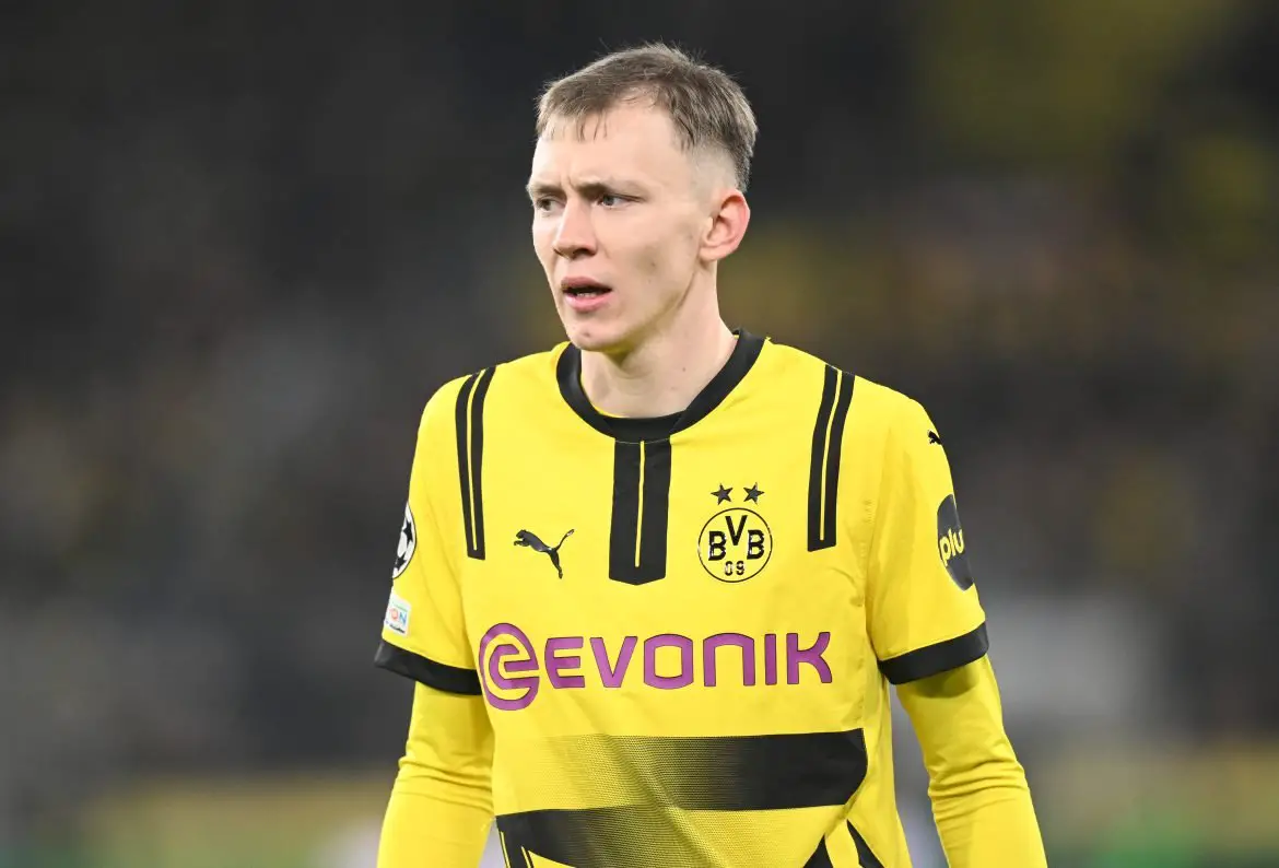 德媒：布伦特福德仍在关注多特蒙德前锋拜尔，但转会可能性不大